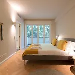 Διαμέρισμα Luxury Center Emporium *
