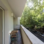 Διαμέρισμα Luxury Center Emporium *