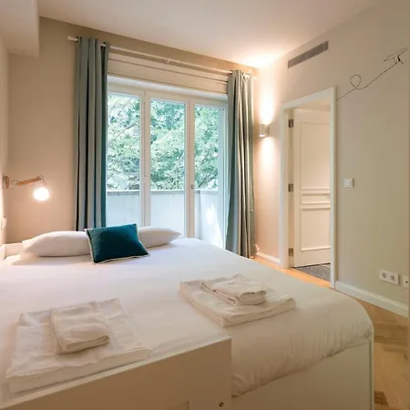 Luxury Center Emporium Porto