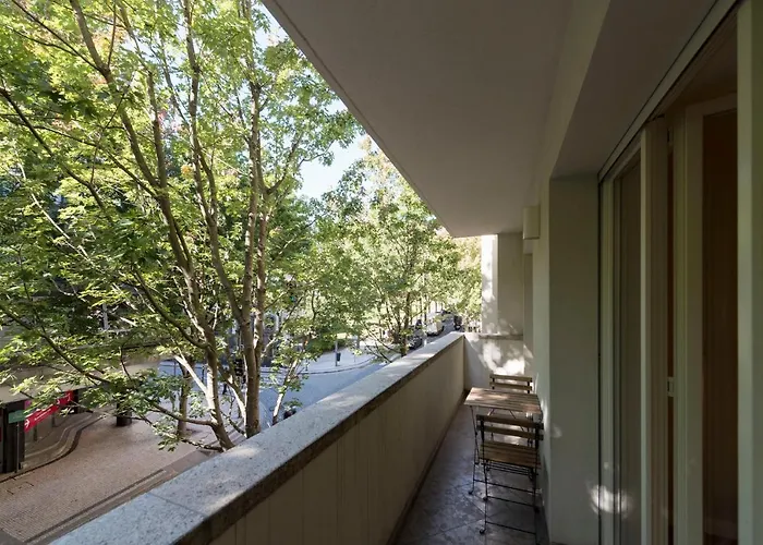 Luxury Center Emporium