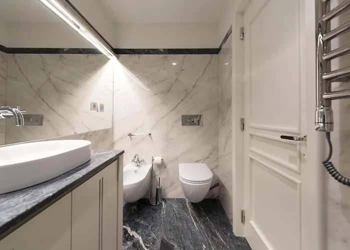 Luxury Center Emporium Appartement *